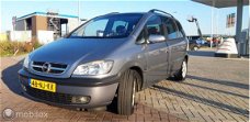 Opel Zafira - 2.2-16V Elegance