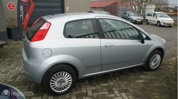 Fiat Grande Punto - 1.4 Dynamic - 1