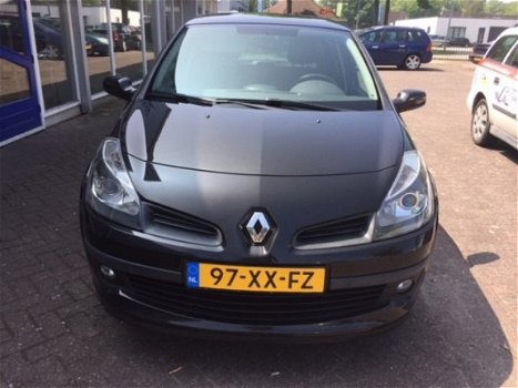 Renault Clio - 1.5 DCI 85 RIB CURL - 1