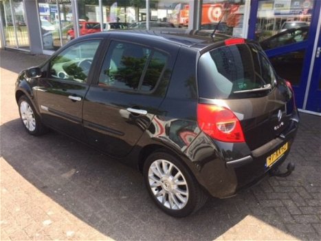 Renault Clio - 1.5 DCI 85 RIB CURL - 1