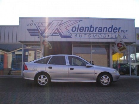 Opel Vectra - -B-CC X2.0DTL - 1