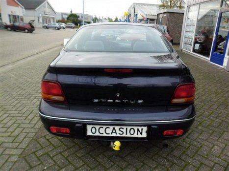 Chrysler Stratus - 2.0I 16V 5-SP - 1