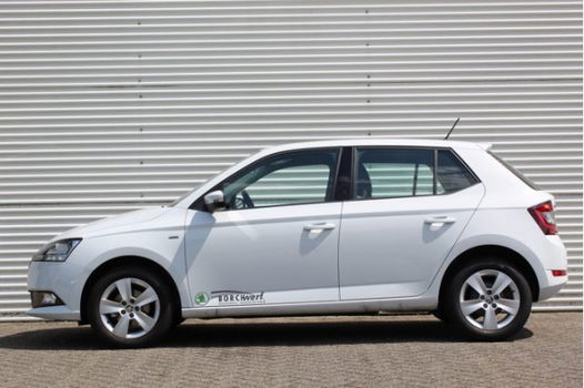 Skoda Fabia - FL 1.0 MPI 75pk Clever / Navi / Clima / DAB / PDC - 1