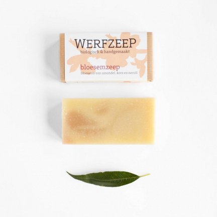 Werfzeep bloesemzeep - nr. 1