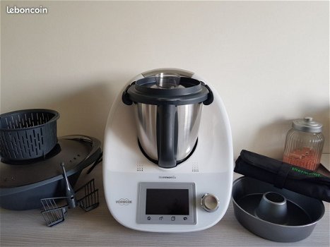 Thermomix TM5 connecté + 9 livres - 1