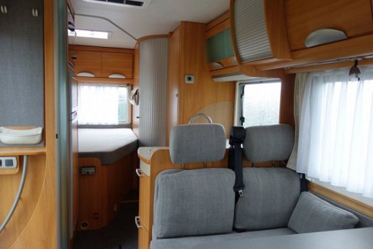 Hymer B654 Integraal Automaat Top-Indeling Airco 2004 - 6