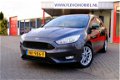 Ford Focus Wagon - 1.5 TDCI Lease Edition Navi/LMV/Airco - 1 - Thumbnail