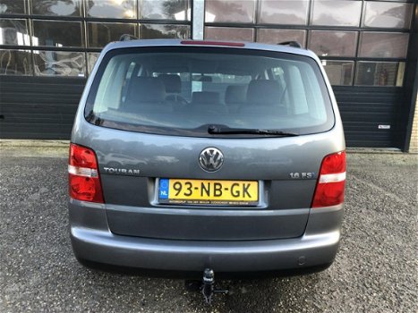 Volkswagen Touran - 1.6-16V FSI zeer mooie staat - 1