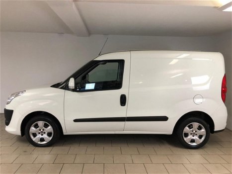 Fiat Doblò Cargo - 1.3 MJ L1H1 AIRCO CRUISE ELEK RAMEN BLUETOOTH CARKIT ARMSTEUN PDC MISTLAMPEN ZEER - 1