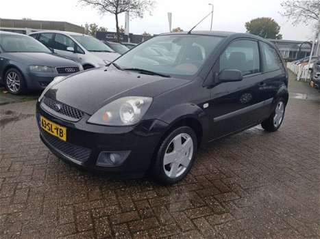 Ford Fiesta - 1.4-16V Futura Airco - 1