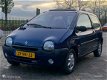 Renault Twingo - 1.2 Initiale ((APK tot bijna 2021)) - 1 - Thumbnail