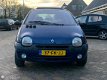 Renault Twingo - 1.2 Initiale ((APK tot bijna 2021)) - 1 - Thumbnail