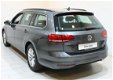 Volkswagen Passat Variant - 1.6 TDI EU6 Comfortline 120pk H6 (Climatronic, Radio/navigatie/blueth Di - 1 - Thumbnail