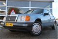 Mercedes-Benz 230 - (W124) E / NL auto / Becker / 1986 / Apk: 12-2020 - 1 - Thumbnail