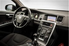 Volvo V60 - 2.0 D3 Kinetic Navi | Clima | Cruise | PDC | 16'' LMV | Nette Goed Onderhouden Auto