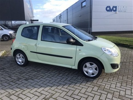 Renault Twingo - 1.2 Acces AIRCO/APK MEI 2020 - 1