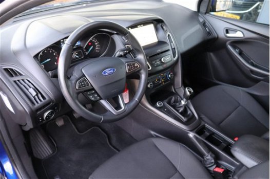 Ford Focus Wagon - 1.0 Lease Edition 50 procent deal 6.875, - ACTIE Navi / SYNC / LMV / Airco / Blue - 1