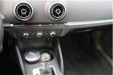 Audi A3 Sportback - 1.2 TFSI Ambiente Pro Line S-Tronic