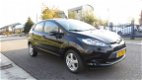 Ford Fiesta - 1.25 Trend 82 PK * 5 DRS * Airco * NW LM VELGEN * NW banden - 1 - Thumbnail