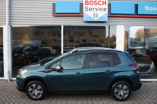 Peugeot 2008 - 1.2 PureTech Style | Clima | Navi | Pdc | Trekhaak | Cruise control | - 1