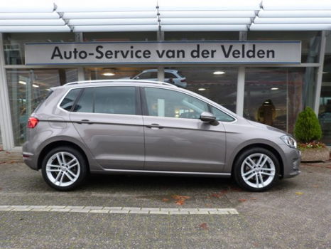 Volkswagen Golf Sportsvan - 1.4 TSI 125pk Highline DSG automaat | navigatie - 1