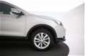 Nissan Qashqai - 1.6 dCi Tekna 4WD 130PK, Leer, Navigatie, Climate control - 1 - Thumbnail