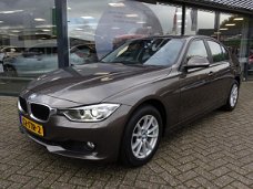 BMW 3-serie - 320i High Executive , Automaat, Navi, Clima, PDC, LMV