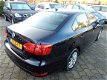 Volkswagen Jetta - 1.2 TSI Comfort Executive Line / Navi / Clima / Cruise - 1 - Thumbnail