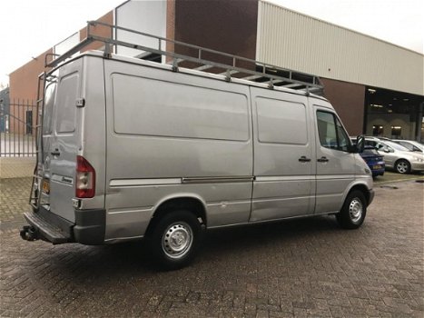 Mercedes-Benz Sprinter - 311 CDI 2.2 355 * Airco * 2005 * Automaat+ Schakel * APK 8-3-2020 - 1