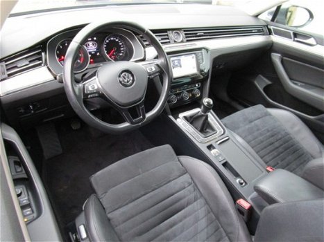 Volkswagen Passat Variant - 1.4 TSI ACT 150PK HIGHLINE - 1
