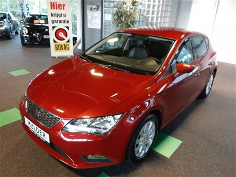 Seat Leon - 1.2 TSI 105pk Style | Navi | afn Trekhaak | - 1