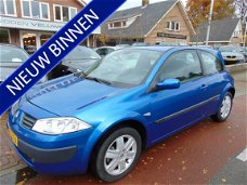 Renault Mégane - 1.6-16V Privilège Comfort Airco / Isofix / Elec.Pakket / Cruise / Lm Velgen / Trekh