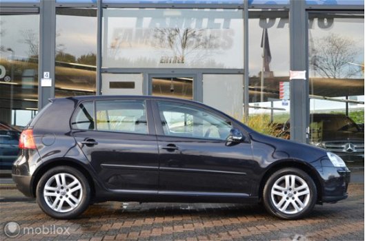 Volkswagen Golf - 1.6 FSI GT Sport Business - 1