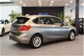 BMW 2-serie Active Tourer - 216i Active Tourer *NIEUWJAARKNALLERS* | automaat | media | airco | spor - 1 - Thumbnail