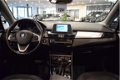 BMW 2-serie Active Tourer - 216i Active Tourer *NIEUWJAARKNALLERS* | automaat | media | airco | spor - 1 - Thumbnail