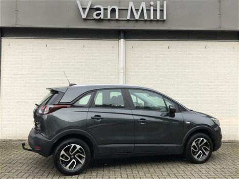 Opel Crossland X - 1.2 Turbo Online Edition Airco/Navi/PDC achter/LM Velgen/trekhaak >>Nieuw binnen< - 1