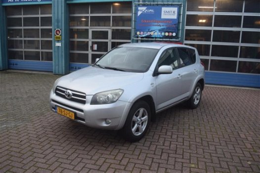 Toyota RAV4 - 2.2 D-CAT Executive LEER/TREKHAAK - 1