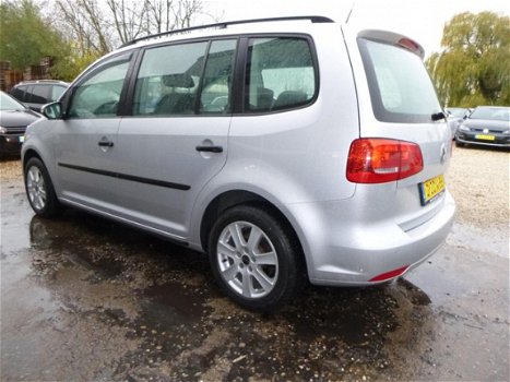 Volkswagen Touran - 1.6 TDI Trendline BlueMotion NAVI - 1