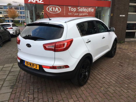 Kia Sportage - 2.0 X-ecutive Plus Pack * NAVI (APPLE CARPLAY) | CLIMATE | PARKEERSENSOREN - 1