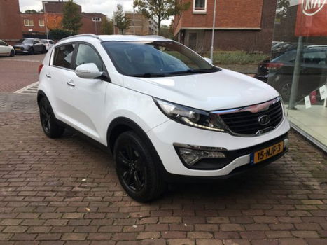 Kia Sportage - 2.0 X-ecutive Plus Pack * NAVI (APPLE CARPLAY) | CLIMATE | PARKEERSENSOREN - 1