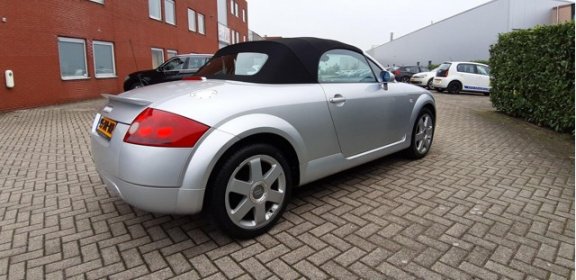 Audi TT Roadster - 1.8 5V Turbo 180pk Bose NAP APK Leder Clima Stoelverwarming Youngtimer - 1