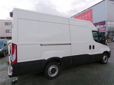 Iveco Daily - 35S13V 2.3 352 H2 Airco, 3pers - 1