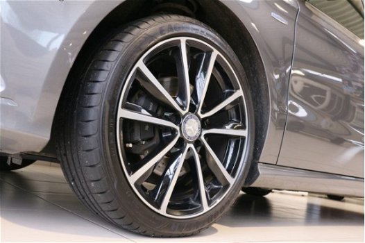 Mercedes-Benz B-klasse - 200 Ambition | Xenon | Trekhaak | Navigatie | Stoelverwarming | Parkeer cam - 1