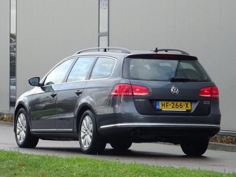 Volkswagen Passat Variant - 2.0 TDI 140Pk Highline NAV 2.0tdi Dealer-Oh - 1