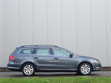 Volkswagen Passat Variant - 2.0 TDI 140Pk Highline NAV 2.0tdi Dealer-Oh - 1