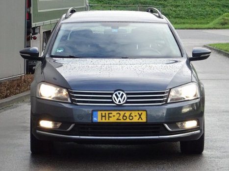 Volkswagen Passat Variant - 2.0 TDI 140Pk Highline NAV 2.0tdi Dealer-Oh - 1