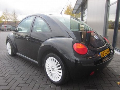 Volkswagen Beetle - 2.0 HIGHLINE Airco, Meeneemprijs - 1