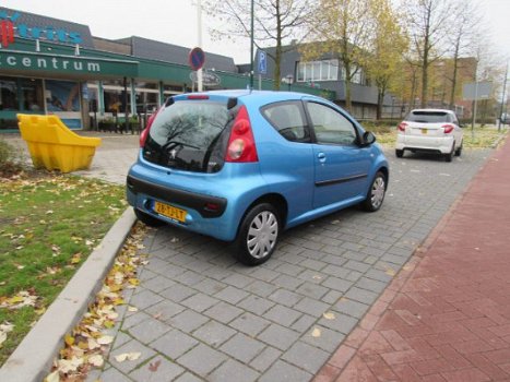 Peugeot 107 - 1.0 12V 68PK Airco - 1