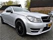 Mercedes-Benz C-klasse Coupé - 180 AMG-uitgevoerd | C63 | Xenon | Navigatie | NAP | NL Auto | 18 inc - 1 - Thumbnail