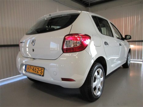 Dacia Sandero - 0.9 TCe Ambiance Radio-cd/Centrale vergrendeling/Elektrische ramen voor - 1